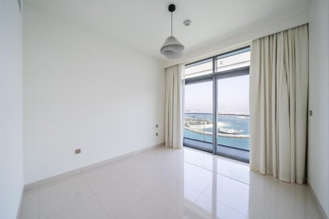 Appartement de 2 chambres à EMAAR Beachfront, UAE No. 88397 12