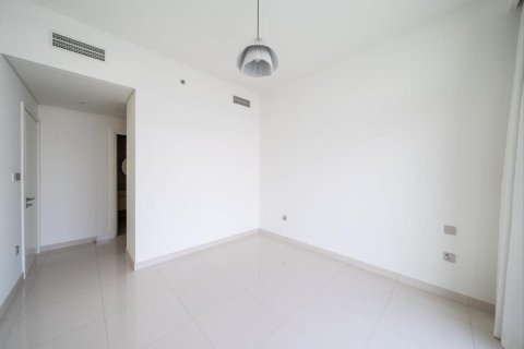 Appartement de 2 chambres à EMAAR Beachfront, UAE No. 88397 11