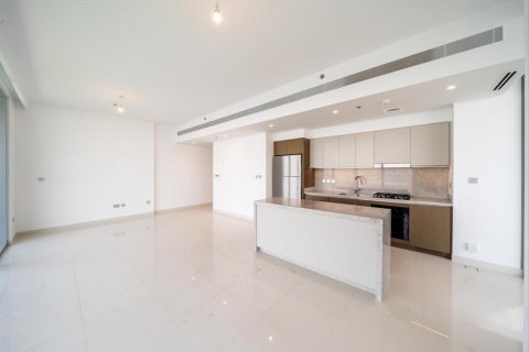 Appartement de 2 chambres à EMAAR Beachfront, UAE No. 88398 16