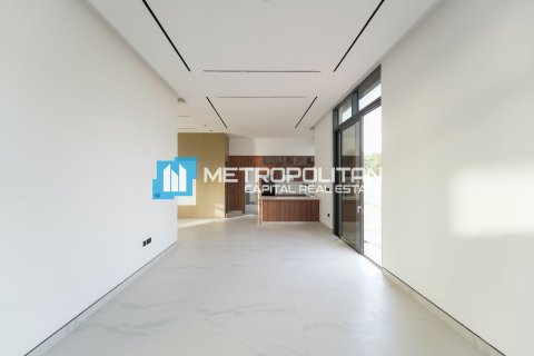 6 bedrooms Villa on the Yas Island, UAE No. 43728 5