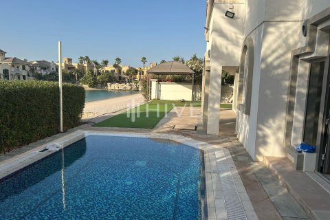4 bedrooms Villa in Signature Villas, UAE No. 50371 36