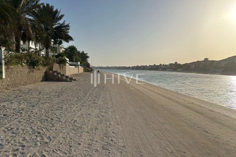 4 bedrooms Villa in Signature Villas, UAE No. 50371 24
