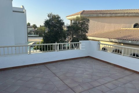 4 bedrooms Villa in Signature Villas, UAE No. 50371 25
