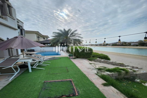 4 bedrooms Villa in Signature Villas, UAE No. 50371 14