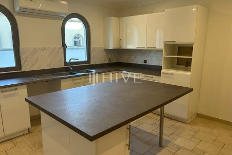 4 bedrooms Villa in Signature Villas, UAE No. 50371 30