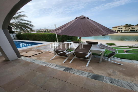 4 bedrooms Villa in Signature Villas, UAE No. 50371 12