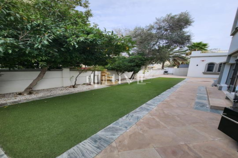 4 bedrooms Villa in Signature Villas, UAE No. 50371 13