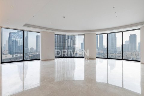 Квартира с 4 спальнями в Opera District, ОАЭ №84038 4