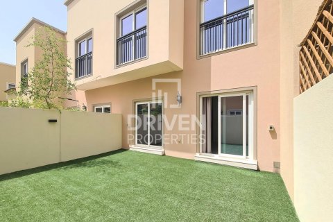 3 غرف نوم تاون هاوس في Villanova, الإمارات العربية المتحدة رقم 84639 17