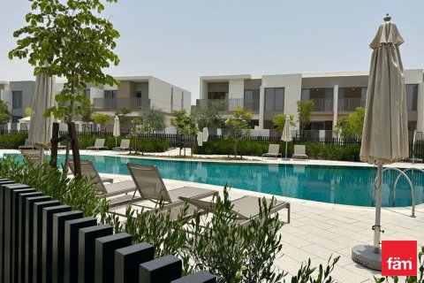3 bedrooms Townhouse in Tilal Al Ghaf, UAE No. 105658 1