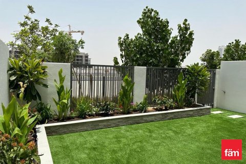 3 bedrooms Townhouse in Tilal Al Ghaf, UAE No. 105658 2