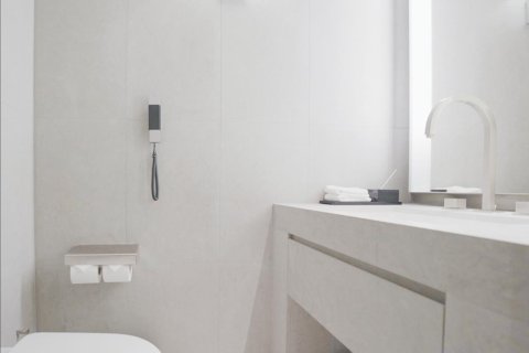 1 bedroom Apartment in Downtown Dubai (Downtown Burj Dubai), UAE No. 102892 8