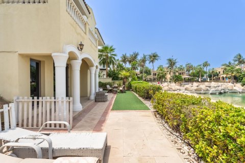 Villa de 5 dormitorios en Garden Homes, UAE No. 102911 26