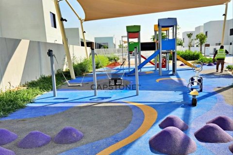 Villa de 4 chambres à Yas Island, UAE No. 86320 4