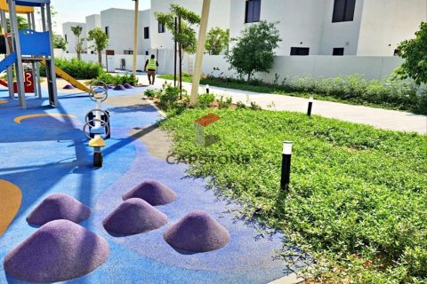 Villa de 4 chambres à Yas Island, UAE No. 86320 5
