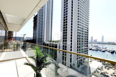 Квартира с 1 спальней в EMAAR Beachfront, ОАЭ №78971 1