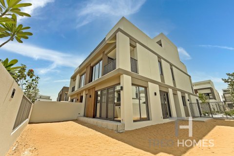4 bedrooms Villa in Tilal Al Ghaf, UAE No. 81822 1