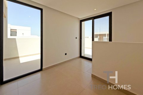 4 bedrooms Villa in Tilal Al Ghaf, UAE No. 81822 16