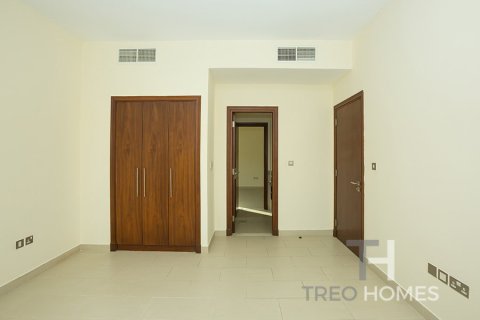 Villa de 3 chambres à Casa, UAE No. 81835 11