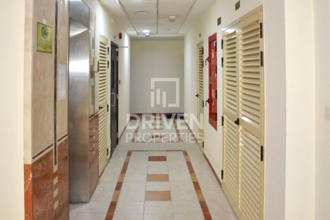7 bedrooms Building in Dubai Investment Park, UAE No. 85042 8