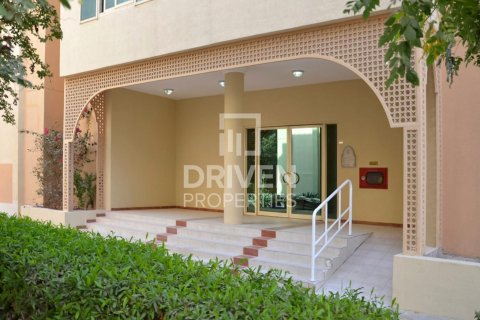 7 bedrooms Building in Dubai Investment Park, UAE No. 85042 7