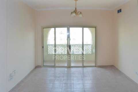 7 bedrooms Building in Dubai Investment Park, UAE No. 85042 4