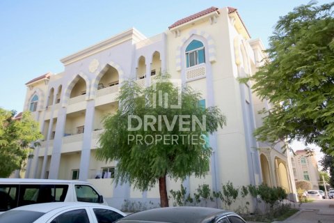 7 bedrooms Building in Dubai Investment Park, UAE No. 85042 10