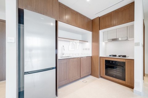 1 bedroom Apartment in EMAAR Beachfront, UAE No. 78877 10