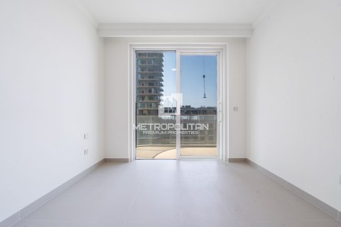 1 bedroom Apartment in EMAAR Beachfront, UAE No. 78877 18