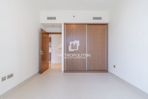 1 bedroom Apartment in EMAAR Beachfront, UAE No. 78877 21