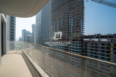 1 bedroom Apartment in EMAAR Beachfront, UAE No. 78877 26