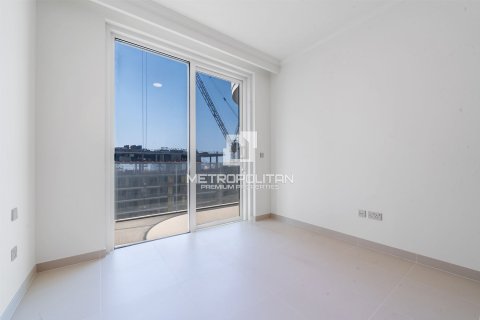 1 bedroom Apartment in EMAAR Beachfront, UAE No. 78877 19