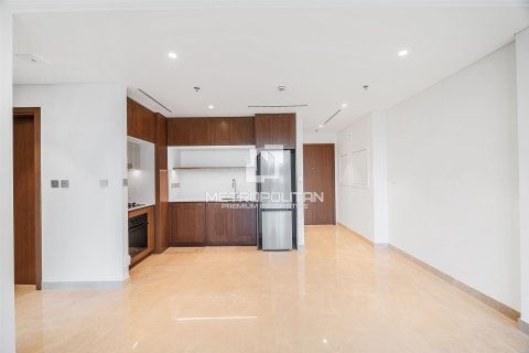 Appartement de 1 chambre à EMAAR Beachfront, UAE No. 78876 7