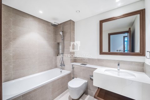 Appartement de 1 chambre à EMAAR Beachfront, UAE No. 78876 16