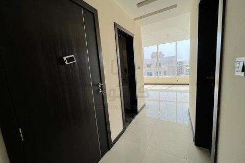 2 bedrooms Apartment in Al Hidd, Bahrain No. 66916 11