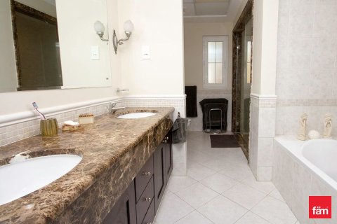 Villa de 5 dormitorios en Dubai, UAE No. 90570 6