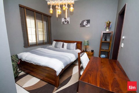 Villa de 5 dormitorios en Dubai, UAE No. 90570 10