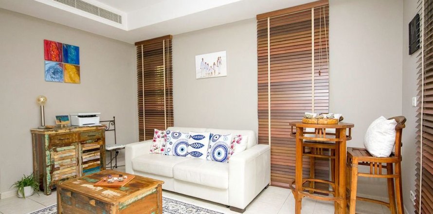 Villa de 5 dormitorios en Dubai, UAE No. 90570