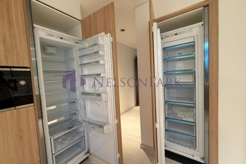 3 bedrooms Apartment in Doha, Qatar No. 58208 6