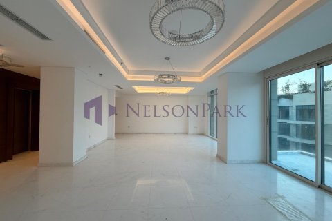 4 bedrooms Apartment in Doha, Qatar No. 58207 4