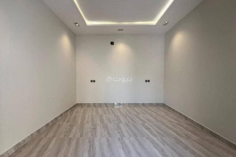 Villa de 5 dormitorios en Riyadh, Saudi Arabia No. 59909 11
