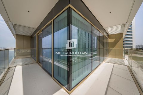 Appartement de 1 chambre à EMAAR Beachfront, UAE No. 78476 15
