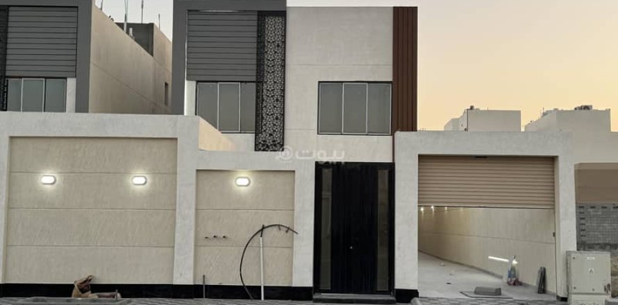 Villa de 5 chambres à Khobar, Saudi Arabia No. 60029