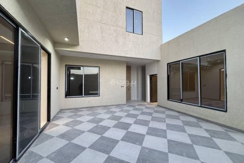 Villa de 5 chambres à Khobar, Saudi Arabia No. 60029 2