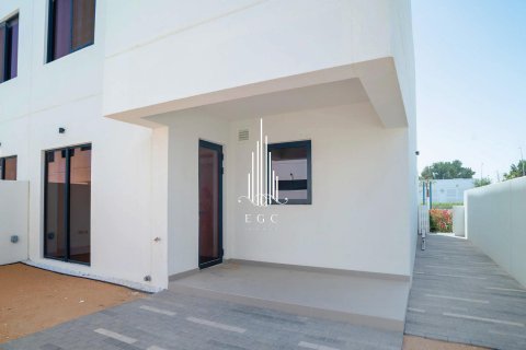 Townhouse de 3 dormitorios en  Yas Island, UAE No. 36761 28
