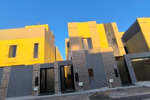 Apartment de 4 dormitorios en Riyadh, Saudi Arabia No. 99657 1