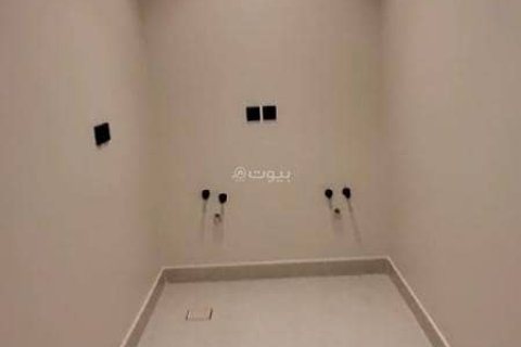 Apartment de 5 dormitorios en Riyadh, Saudi Arabia No. 99656 8