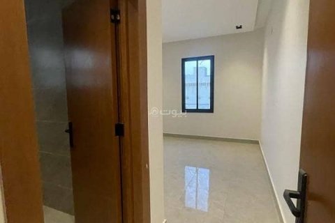Apartment de 3 dormitorios en Riyadh, Saudi Arabia No. 99654 11
