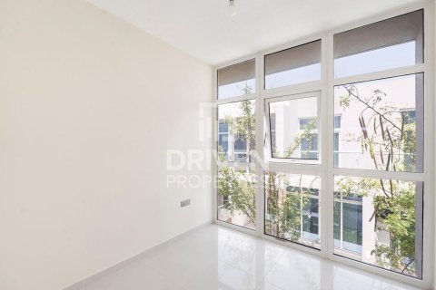 Villa de 3 chambres à DAMAC Hills (Akoya by DAMAC), UAE No. 84567 15
