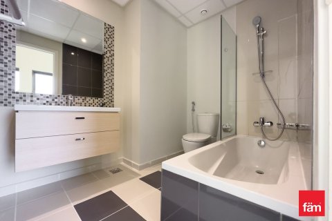 Villa de 3 dormitorios en Dubai, UAE No. 100350 26